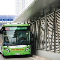 Hà Nội sẽ xây dựng đường sắt đô thị thay cho tuyến buýt nhanh BRT bị "xóa sổ"