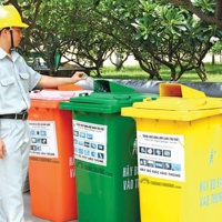 Tháo gỡ khó khăn trong phân loại rác tại nguồn