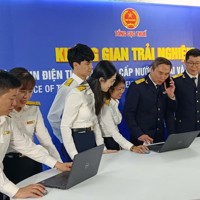 Thu hẹp “khoảng cách số” để giảm bất bình đẳng kinh tế