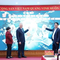 Ra mắt Tủ sách điện tử Chủ tịch Hồ Chí Minh