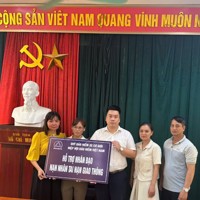 Chia sẻ nỗi đau với nạn nhân tai nạn giao thông