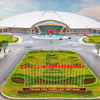 Vingroup bàn giao Trung tâm Triển lãm Việt Nam sau chưa đầy 10 tháng thi công 