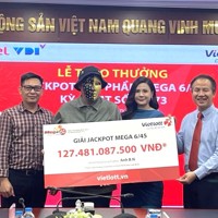 Ghép số voucher khách hàng Vietlott trúng Jackpot 127 tỷ đồng
