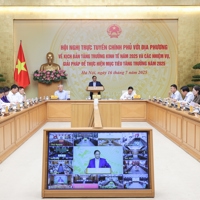 Thủ tướng Chính phủ: Nỗ lực đạt mục tiêu tăng trưởng kinh tế năm 2025 từ 8,3 đến 8,5%