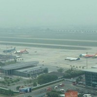 Hàng không hủy nhiều chuyến bay do ảnh hưởng của cơn bão số 3 Wipha
