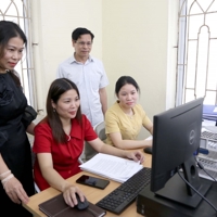 Hưởng ứng phong trào “Cả nước thi đua đổi mới sáng tạo và chuyển đổi số” và “Bình dân học vụ số”