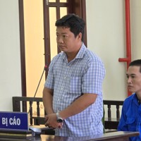 Bác sĩ cấp khống giấy nghỉ việc hưởng bảo hiểm xã hội bị phạt 8 năm tù