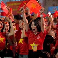Tặng 100.000 đồng/người cho toàn dân ăn Tết Độc lập