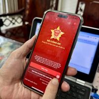 TP. Hồ Chí Minh: Khuyến khích người dân đăng ký nhận quà Quốc khánh qua ứng dụng VNeID