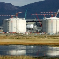 Nhật Bản áp giá trần đối với sản phẩm dầu mỏ của Nga