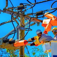 Hệ thống điện vận hành trong tình trạng căng thẳng, cung cấp điện đối diện nhiều khó khăn