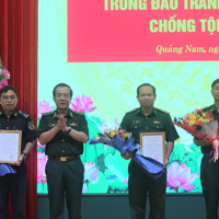Khen thưởng các đơn vị phá thành công chuyên án ma túy hơn 14kg từ Lào về Việt Nam