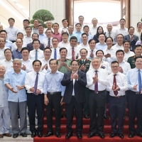 Thủ tướng: Báo chí cách mạng tiếp tục phát huy truyền thống trăm năm với "tâm sáng - lòng trong - bút sắc"