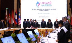 Các Bộ trưởng Ngoại giao ASEAN mặc niệm Tổng Bí thư Nguyễn Phú Trọng
