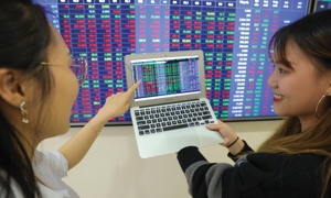 "Khai trương KRX hồng phát", VN-Index tăng hơn 13 điểm