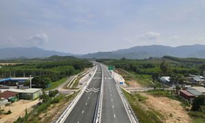 Kết cấu hạ tầng giao thông vận tải quốc gia sau 50 năm thống nhất đất nước