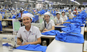 Doanh nghiệp dệt may thích ứng với chính sách thuế mới