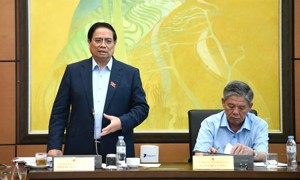 "Trong điều kiện đặc biệt, phải có chính sách đặc biệt, linh hoạt" để đạt mục tiêu tăng trưởng