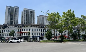 Chuyên gia hiến kế xoá tình trạng “giá đất đuổi giá nhà”