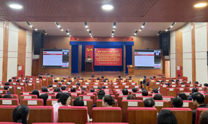 Tiếp tục tạo sự chuyển biến trong công tác giáo dục chính trị, tư tưởng, đạo đức trong Đảng bộ Cục Thống kê