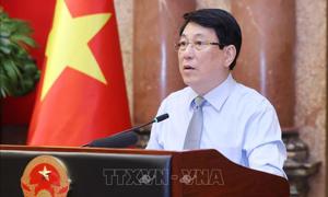 Chủ tịch nước Lương Cường: Sự sáng tạo và tài hoa là yếu tố quan trọng nhất tạo nên giá trị bền vững cho sản phẩm truyền thống