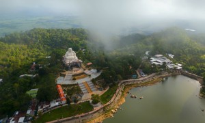 Khu du lịch Lâm Viên: Nơi đón bình minh trên Thiên Cấm Sơn