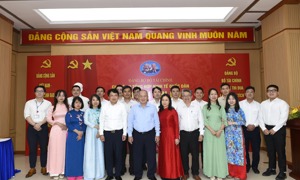 Phát huy tính chủ động, sáng tạo trong tham mưu xây dựng chiến lược phát triển kinh tế