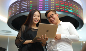 Chứng khoán Việt Nam trên đường "vượt vũ môn”: Nội lực, cải cách và cơ hội ngành dẫn sóng