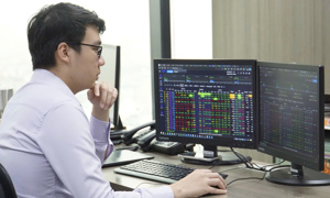 Tháng 6/2025: Thanh khoản trên thị trường cổ phiếu niêm yết HNX bật tăng 20% 