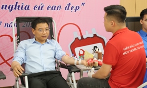 Chùm ảnh: Sôi nổi ngày hội hiến máu tình nguyện tại Bộ Tài chính