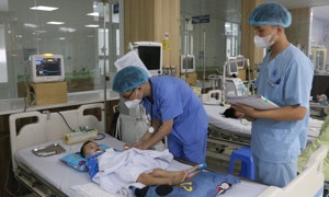 INFOGRAPHIC: 5 trường hợp vẫn được thanh toán khi chưa xuất trình thẻ BHYT