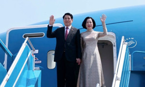 Chủ tịch nước Lương Cường rời Hà Nội lên đường thăm cấp Nhà nước đến Ai Cập và Angola