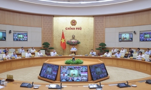 Hóa giải khó khăn, kiên định mục tiêu tăng trưởng kinh tế Việt Nam năm 2025