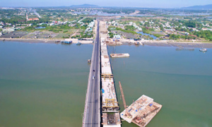 Thủ tướng yêu cầu các dự án đường ven biển vượt tiến độ ít nhất 3 tháng