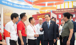 Chủ tịch Quốc hội kiểm tra công tác chuẩn bị Triển lãm “Lịch sử và Sứ mệnh Quốc hội Việt Nam”