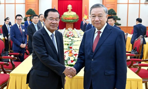 Coi trọng phát triển quan hệ hữu nghị và hợp tác bongdaso nét-Campuchia