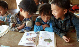 Hướng tới tiếp cận công bằng về giáo dục cho đồng bào dân tộc thiểu số