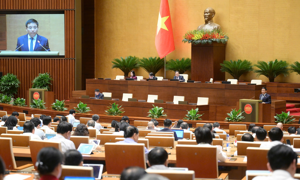 Chính thức thông qua Luật sửa 8 luật lĩnh vực tài chính, đầu tư