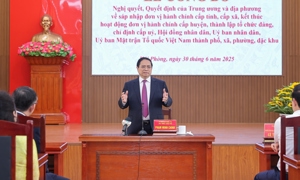 Thủ tướng: Tuyệt đối không để người dân "sợ hay ngại" khi đến cơ quan công quyền