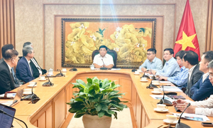 Thúc đẩy hợp tác, hình thành các trung tâm nghiên cứu và R&D bán dẫn tại Việt Nam