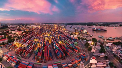 Thương mại quốc tế trong bối cảnh mới: Cơ hội và thách thức đối với Việt Nam