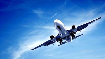 Bộ Giao thông vận tải chịu trách nhiệm về giá dịch vụ vận chuyển hàng không