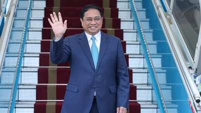 Thủ tướng Chính phủ Phạm Minh Chính lên đường dự Hội nghị cấp cao ASEAN 43