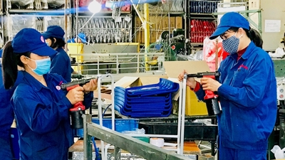 Coi việc tháo gỡ các rào cản, khó khăn cho doanh nghiệp là nhiệm vụ chính trị hàng đầu