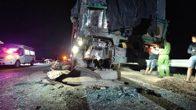 Kịp thời khắc phục hậu quả vụ tai nạn giao thông trên tuyến cao tốc Cam Lộ - La Sơn