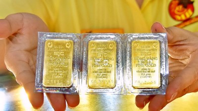 Giá vàng miếng giảm nhẹ theo đà suy yếu của vàng thế giới
