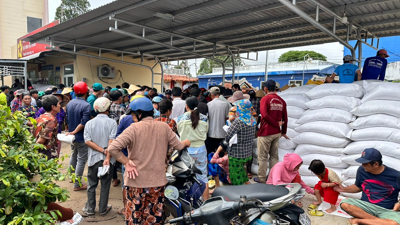 Hoàn thành xuất cấp gần 560 tấn gạo hỗ trợ người dân dịp giáp hạt