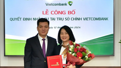 Vietcombank bổ nhiệm lãnh đạo Trung tâm hỗ trợ khách hàng