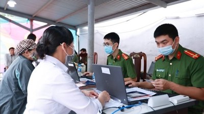 Triển khai tích hợp thông tin cá nhân trong cơ sở dữ liệu quốc gia về dân cư tại Việt Nam