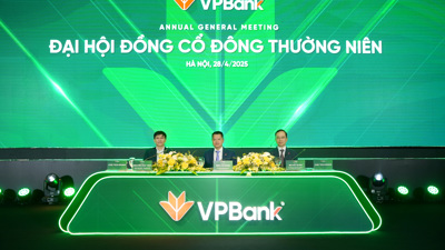 Ngân hàng tìm đường lớn, mở cơ bongdaso dữ liệu phát triển